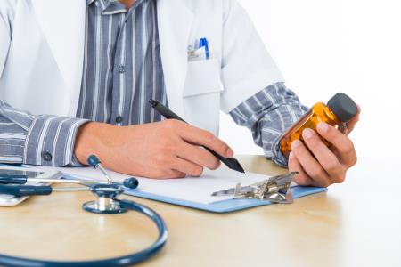 Cẩn trọng khi dùng thuốc điều trị huyết áp cao